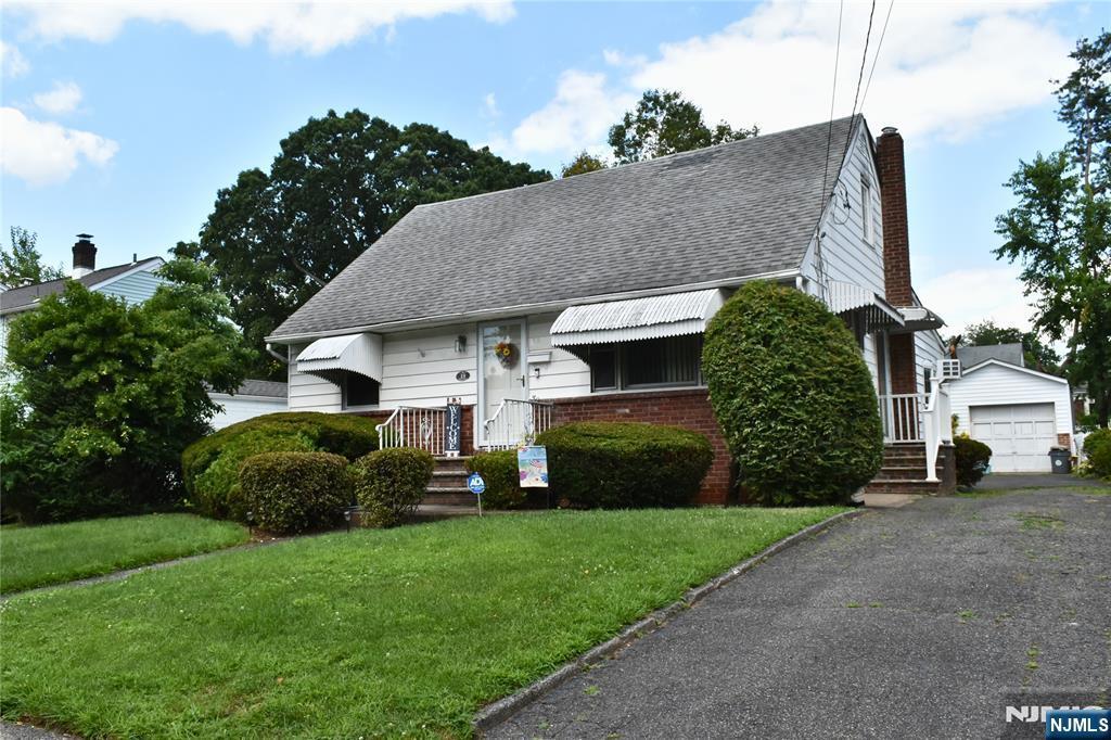 Property Photo:  19 Florence Place  NJ 07407 