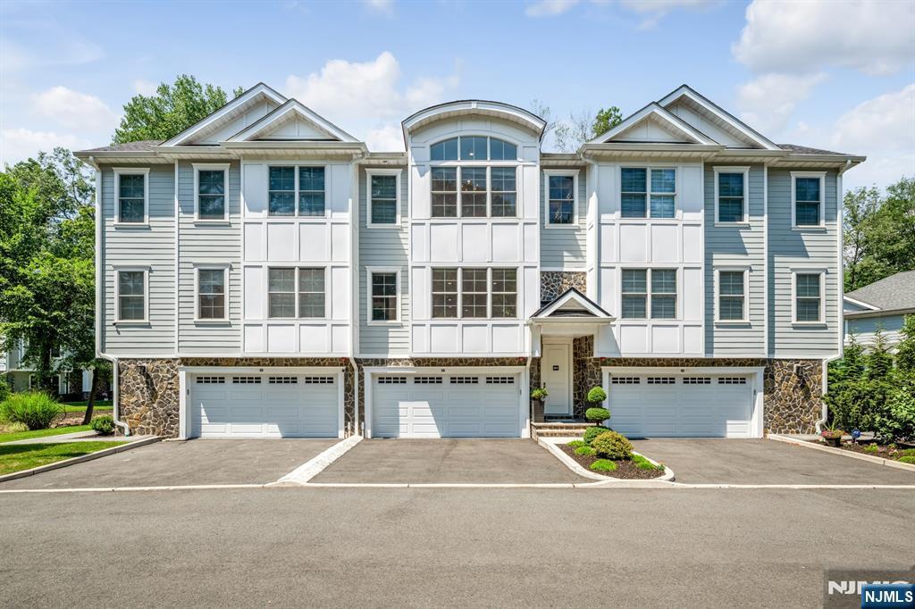 Property Photo: 110 Mason Court 2H NJ 07641