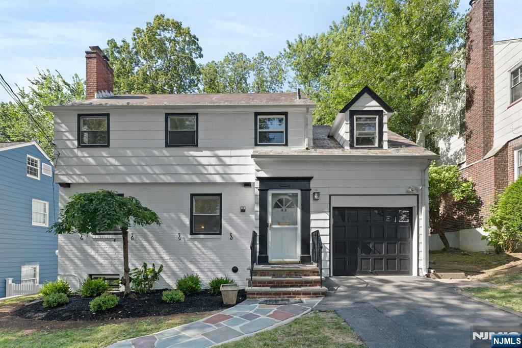 42 Grayson Place  Teaneck NJ 07666 photo