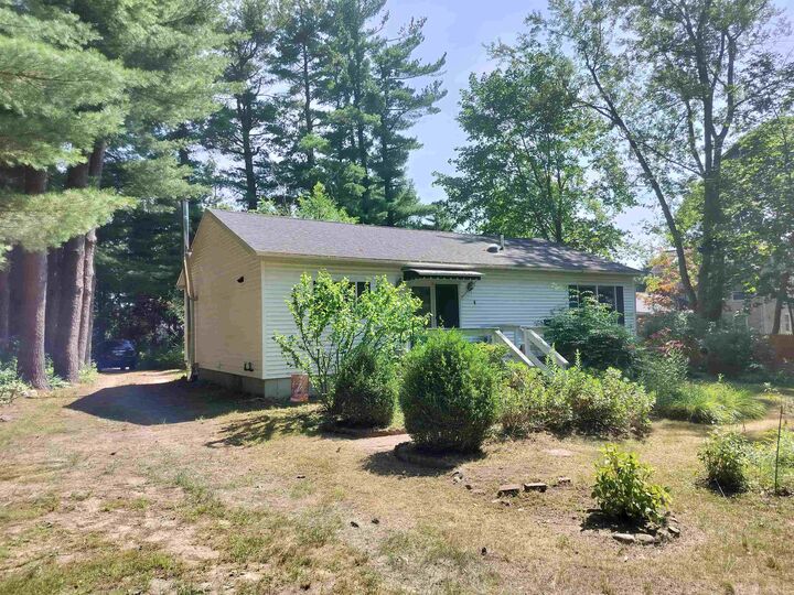 Property Photo: 11 Ayers Lane NH 03820