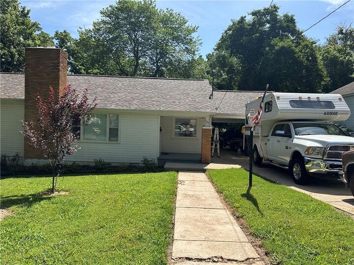 Property Photo: 723 N Cherry Street AR 72601
