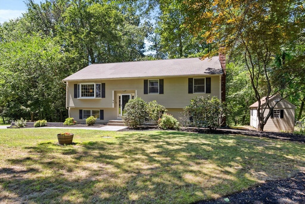 Property Photo: 4 Revolutionary Road MA 01720