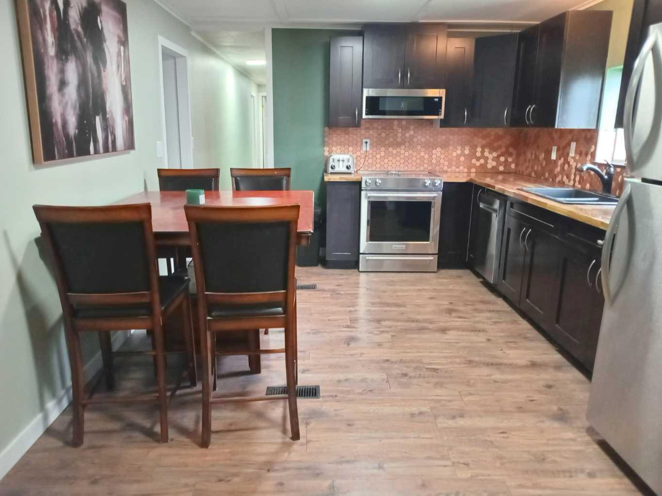 Property Photo: 133 Jarvis Street 92 AB T7V 1R4