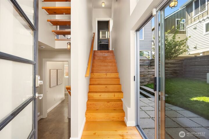 Property Photo: 3512 S Edmunds Street WA 98118