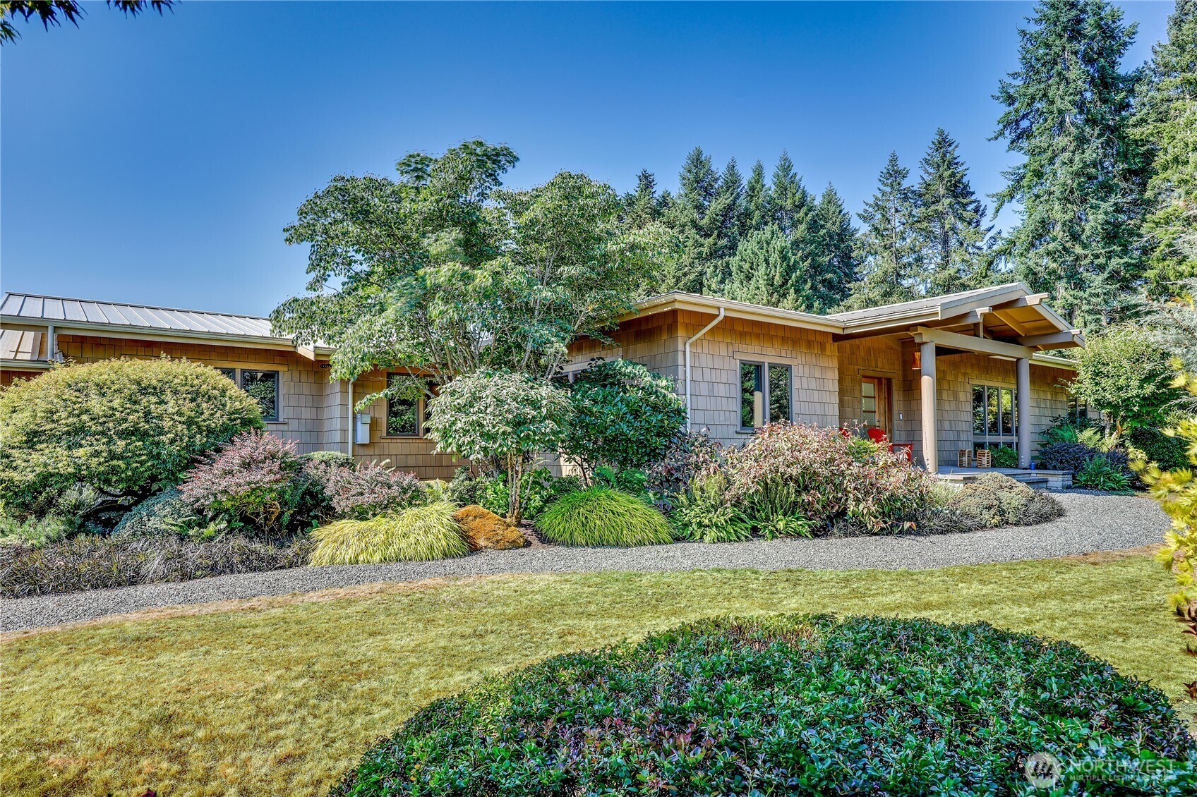 Property Photo: 7870 NE Koura Farm Drive WA 98110