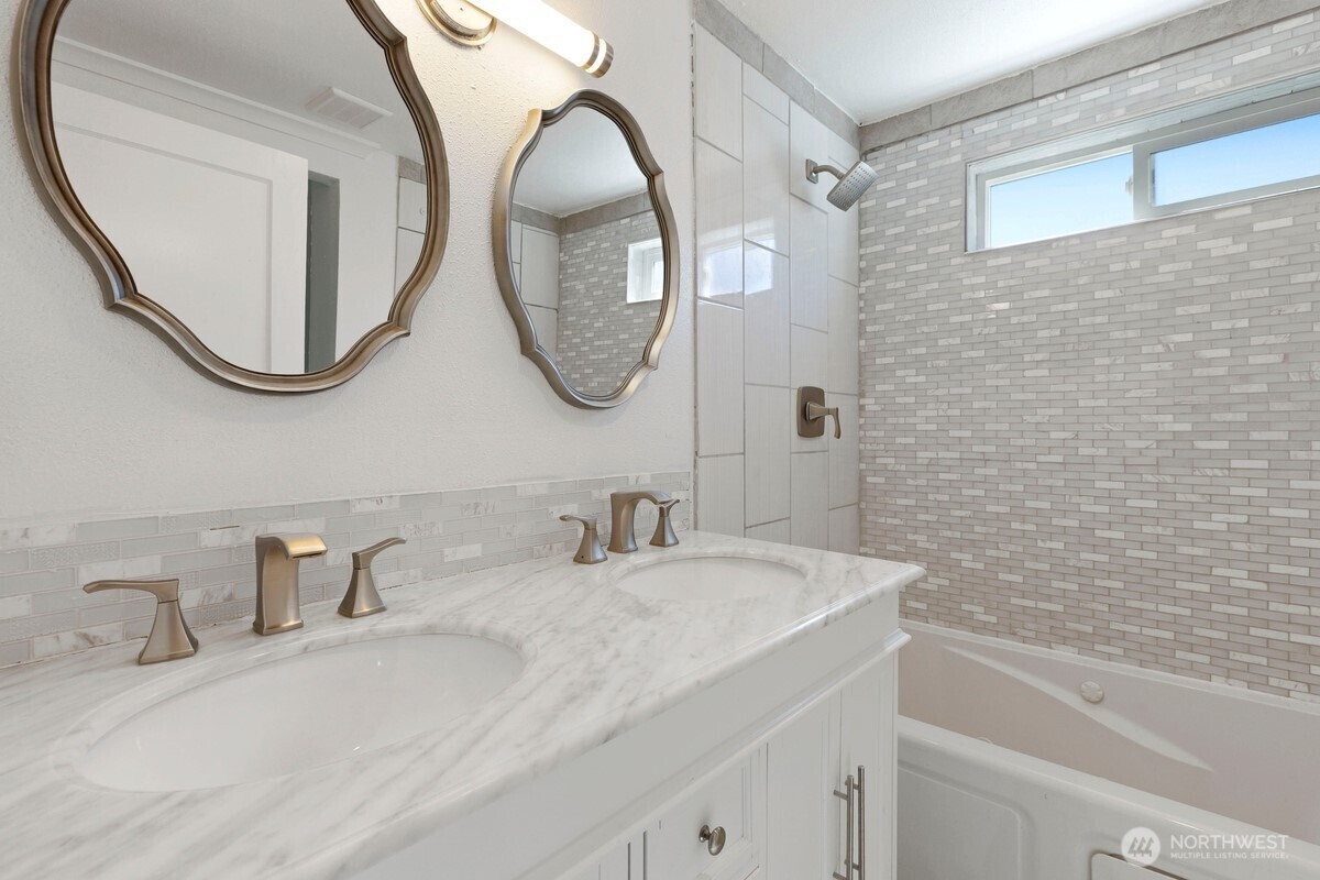 Property Photo: 3711 N 30th Street WA 98407