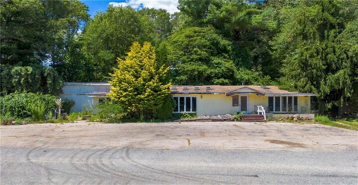 Property Photo:  5259 Old Post Road  RI 02813 