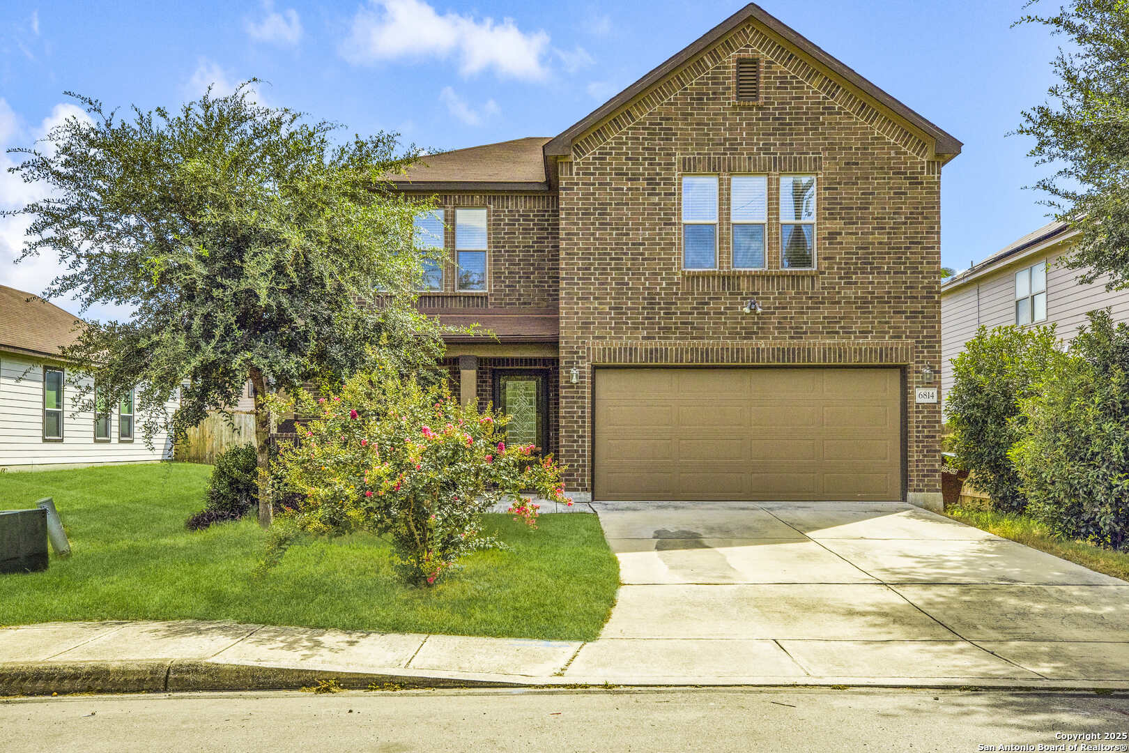 Property Photo:  6814 Foster Fields  TX 78109 