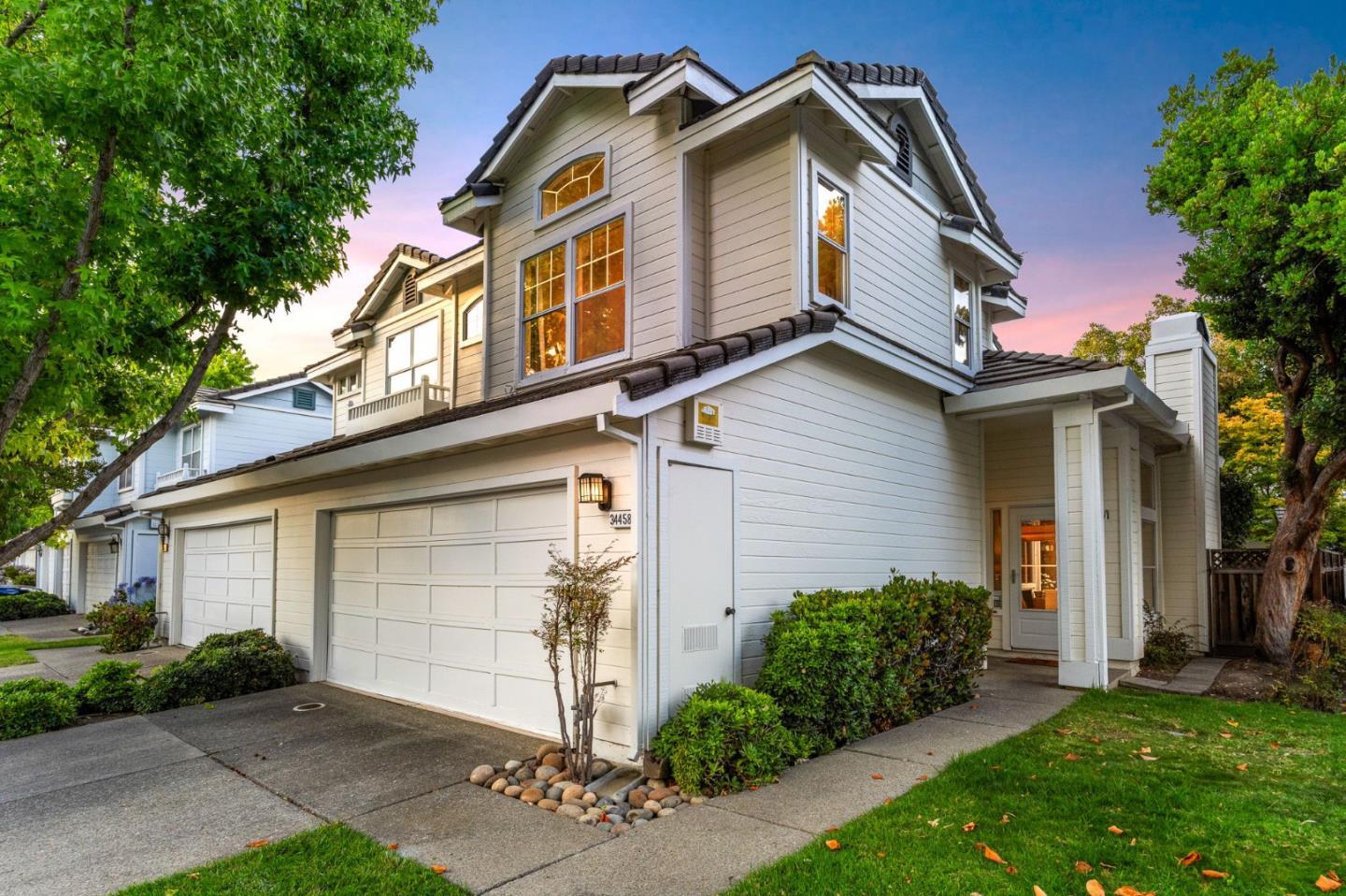 Property Photo: 34458 Calgary Terrace CA 94555