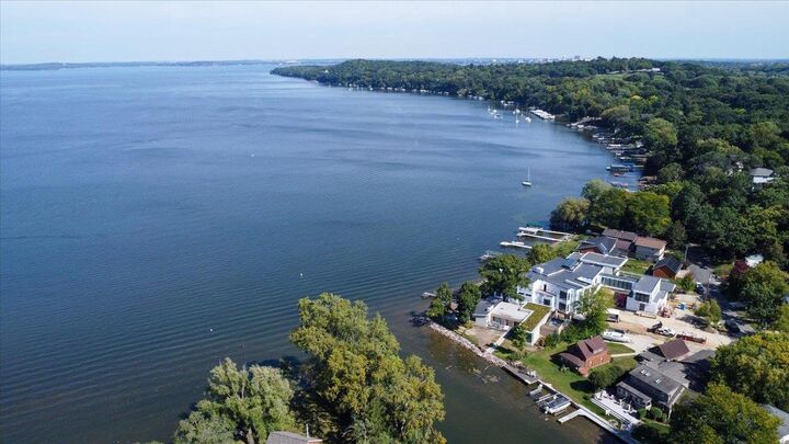 Property Photo:  5128 Spring Court  WI 53705