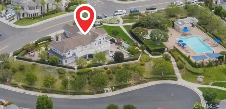 Property Photo: 111 Hillcrest CA 92603