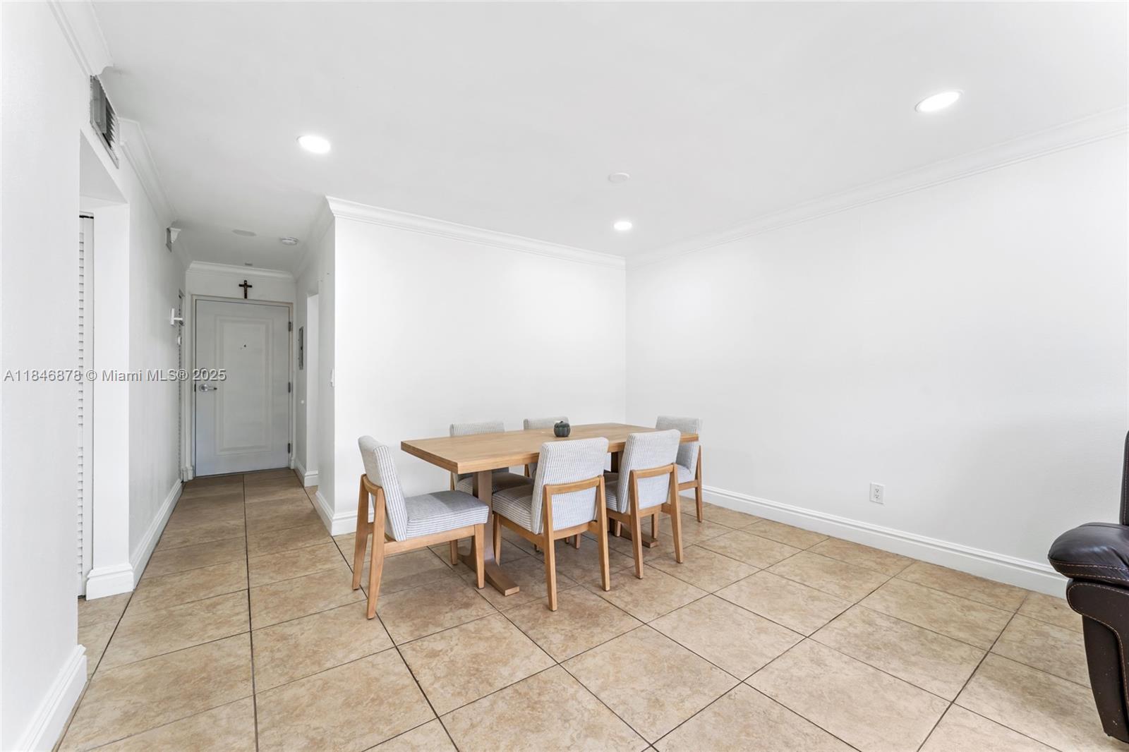 Property Photo:  7700 Camino Real D-202  FL 33143 