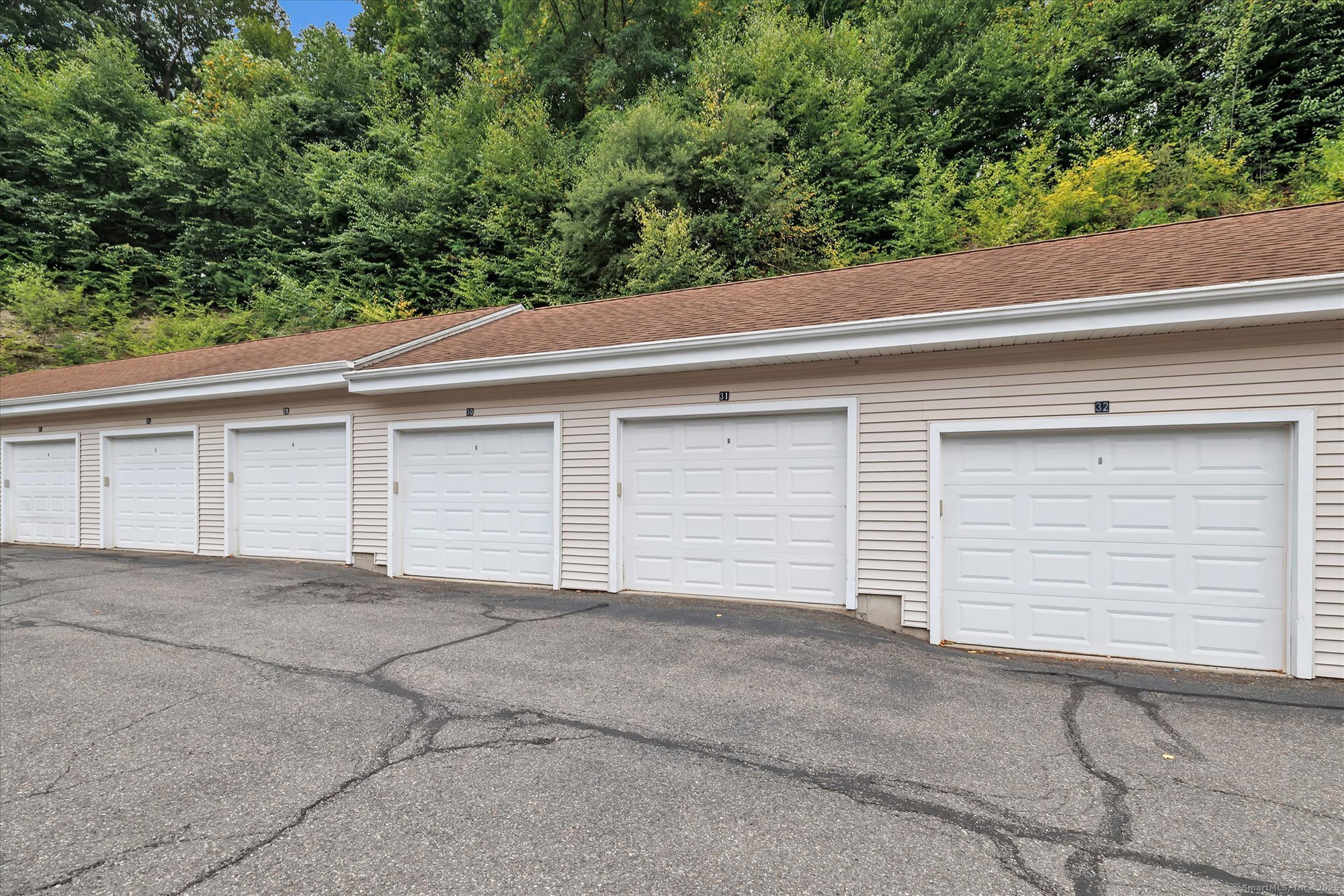 Property Photo:  1215 Arganese Place 1215  CT 06611 