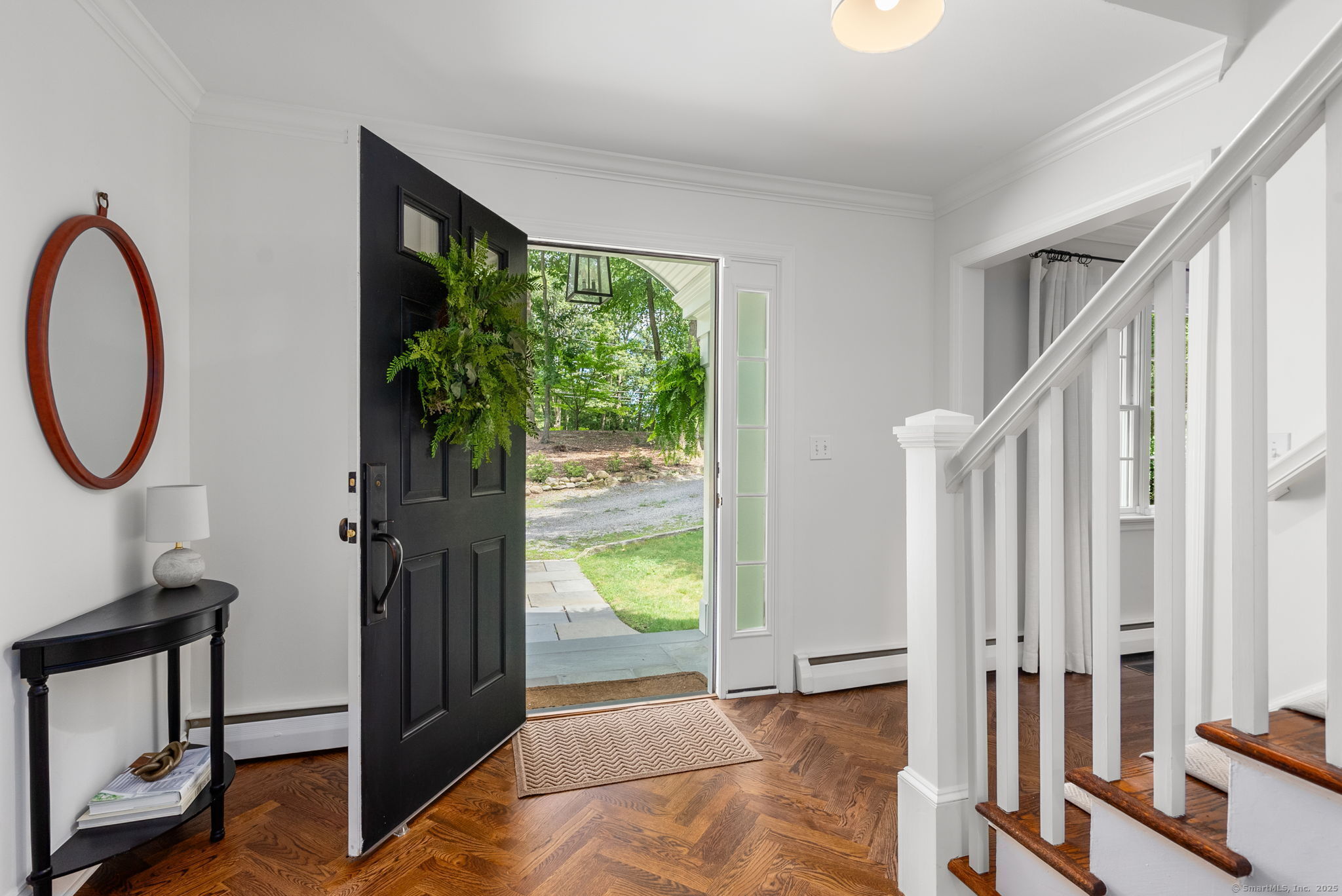 Property Photo:  16 Pinnacle Rock Road  CT 06903 