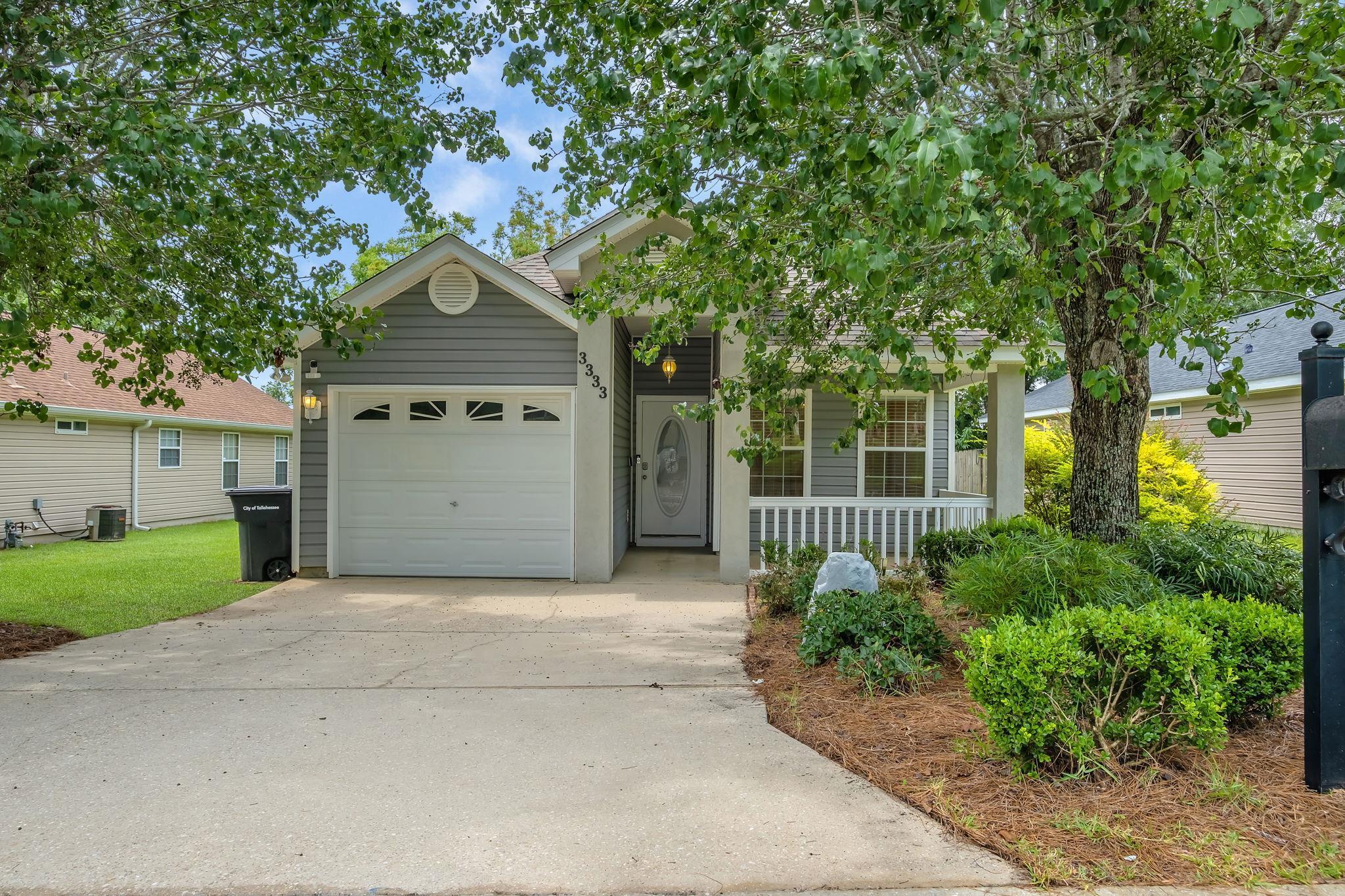Property Photo: 3333 Newton Abbott Drive FL 32317
