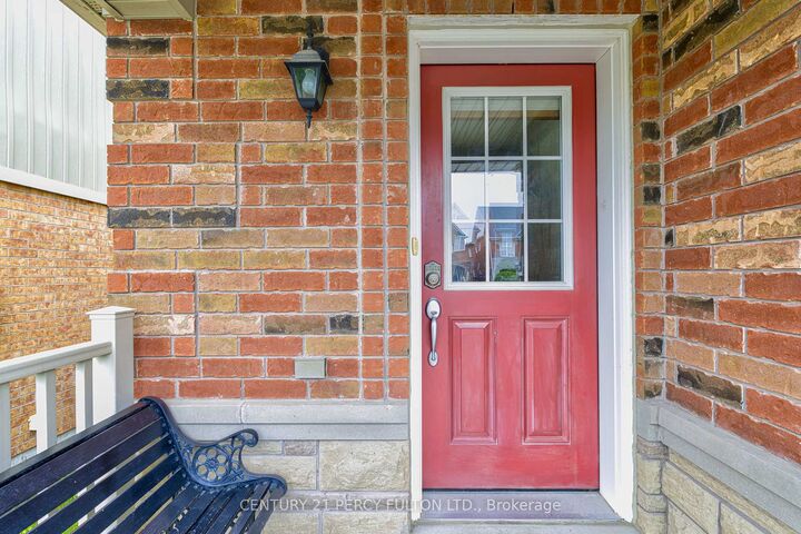 Property Photo:  102 Russel Drive  ON L3Z 0M7