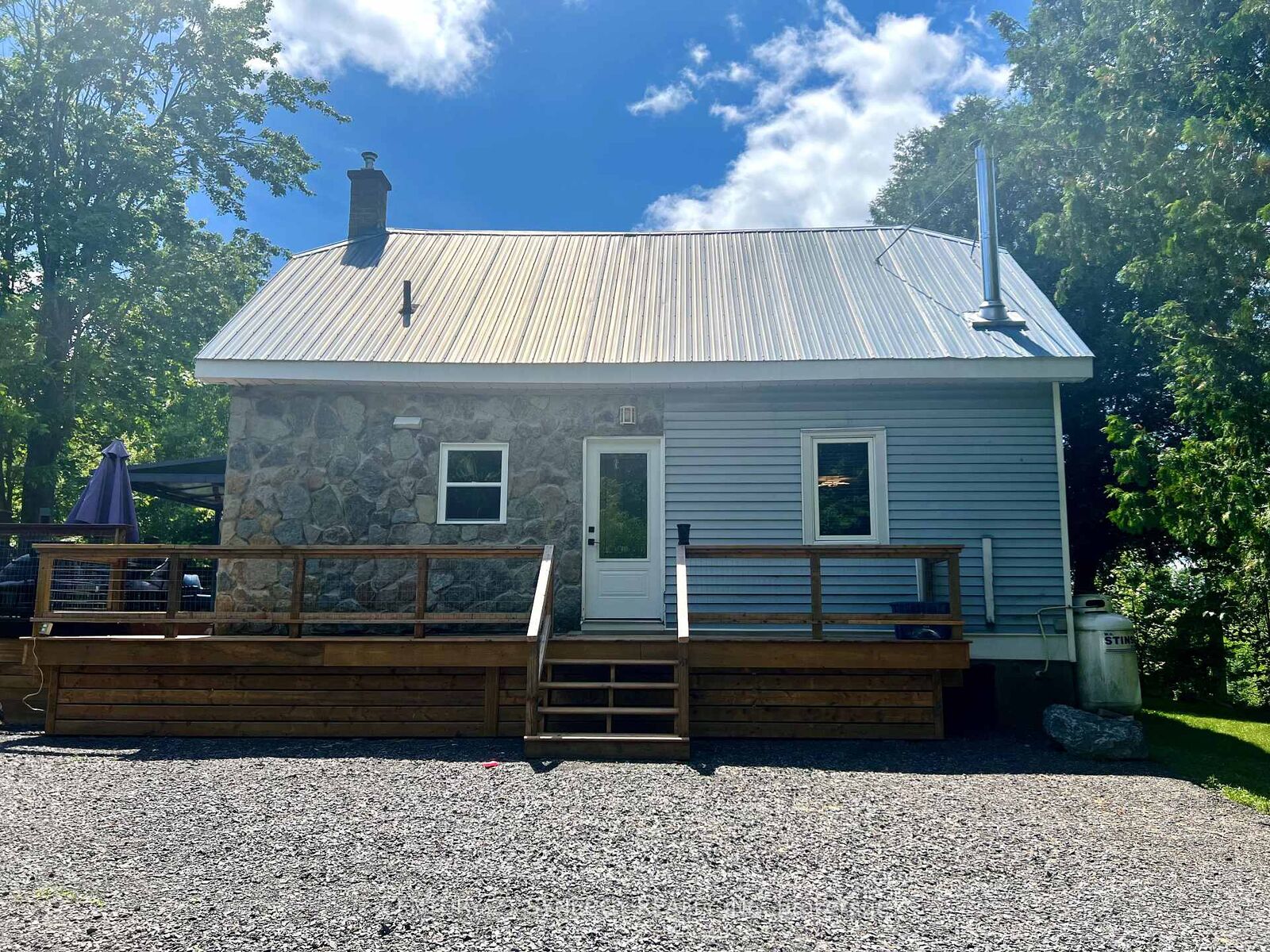 Property Photo: 5230 Thunder Road ON K0A 1K0