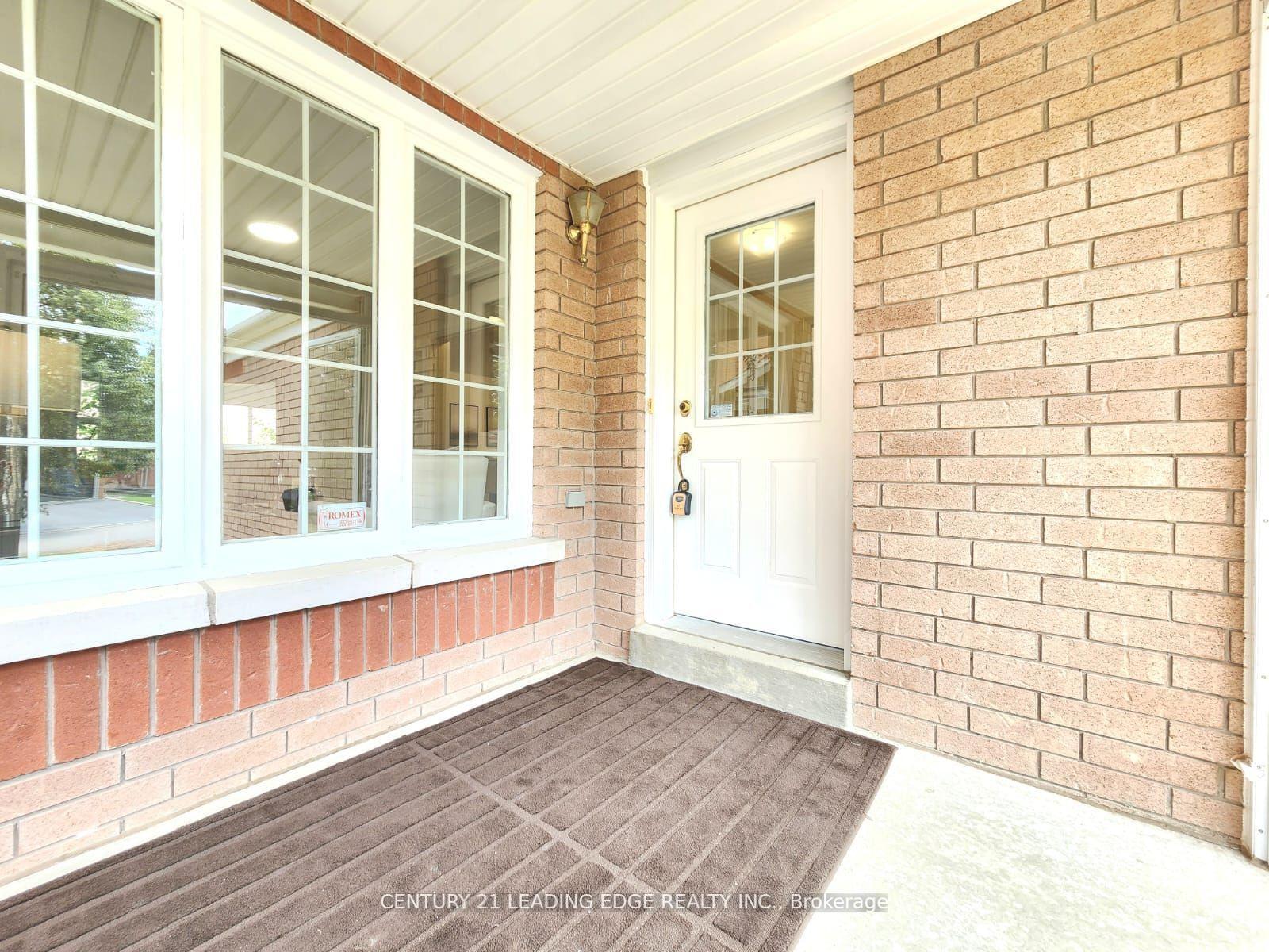 Property Photo: 86 Quince Crescent ON L3S 3T2