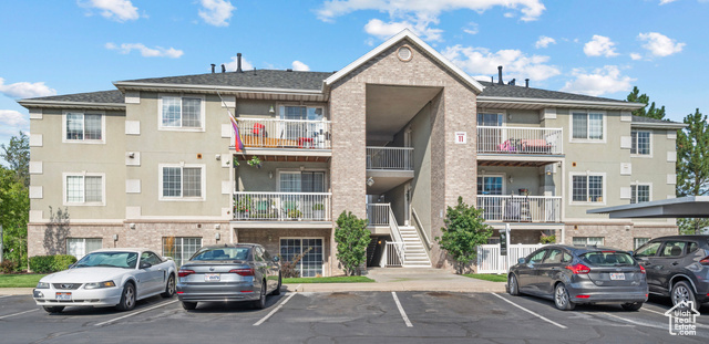 Property Photo: 1503 N 1335 W UT 84057