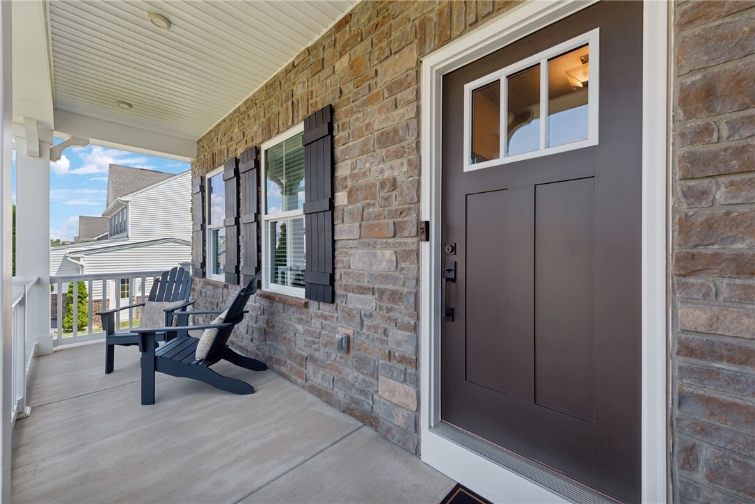 Property Photo: 1078 Wedgewood Dr PA 15644