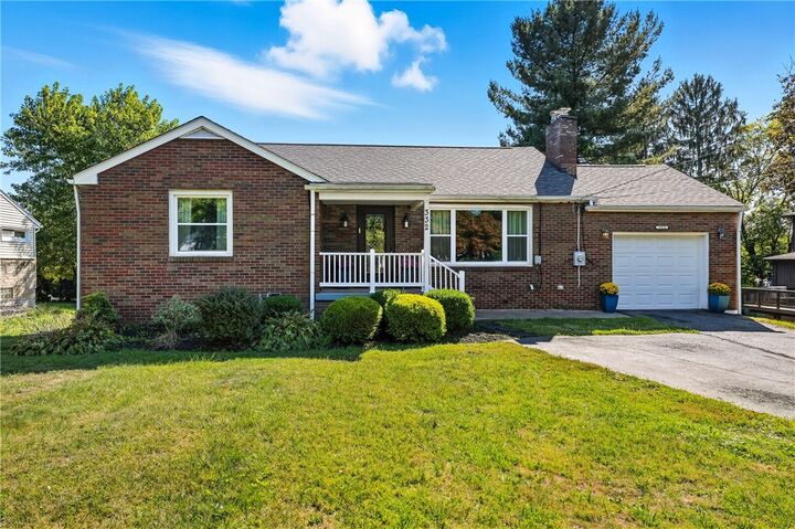 Property Photo: 332 E Maitland Lane PA 16105