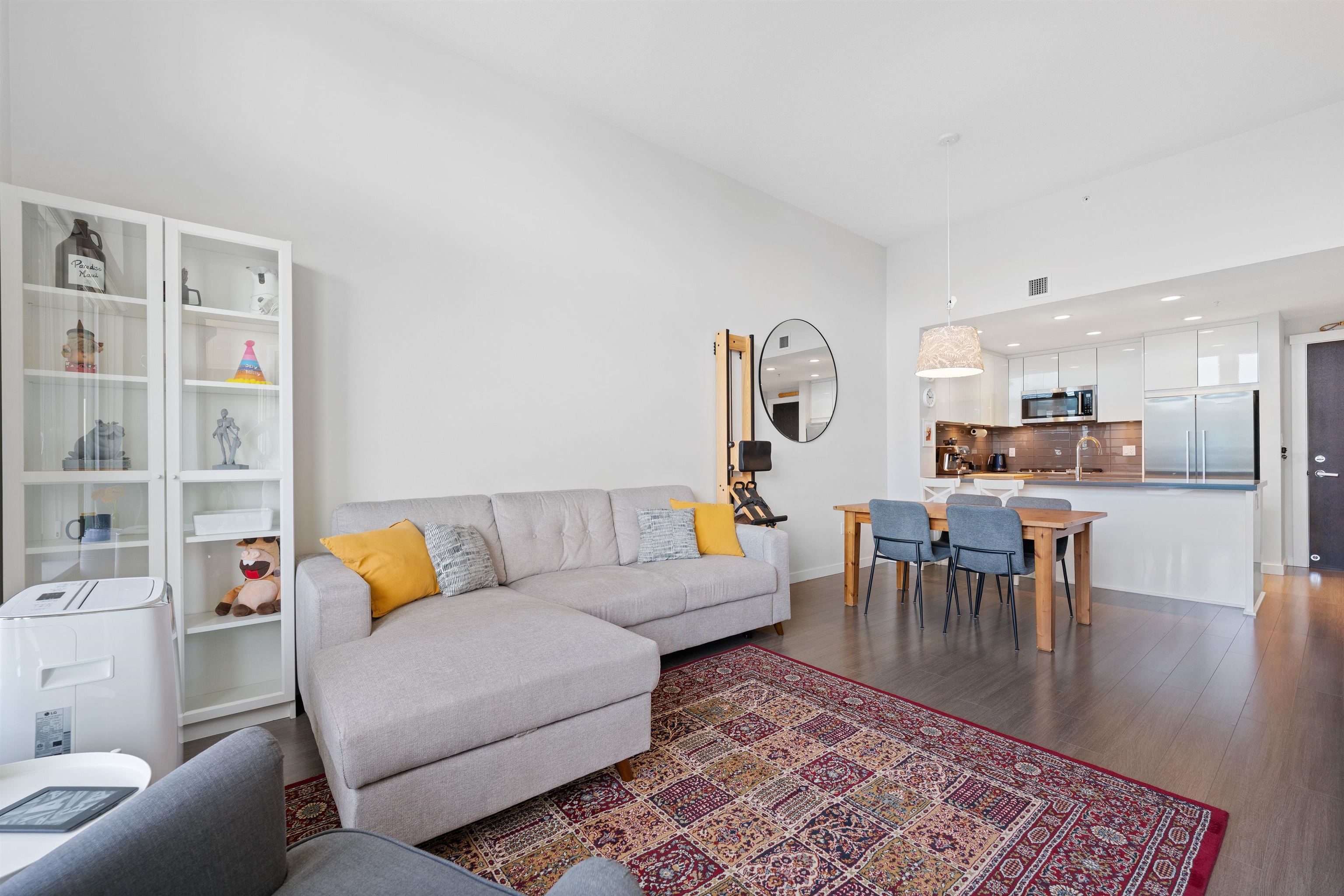 Property Photo:  255 W 1st Street 510  BC V7M 3G8 