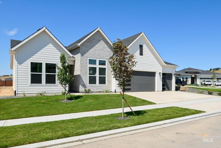 Property Photo: 3789 N San Carlos Pl ID 83669