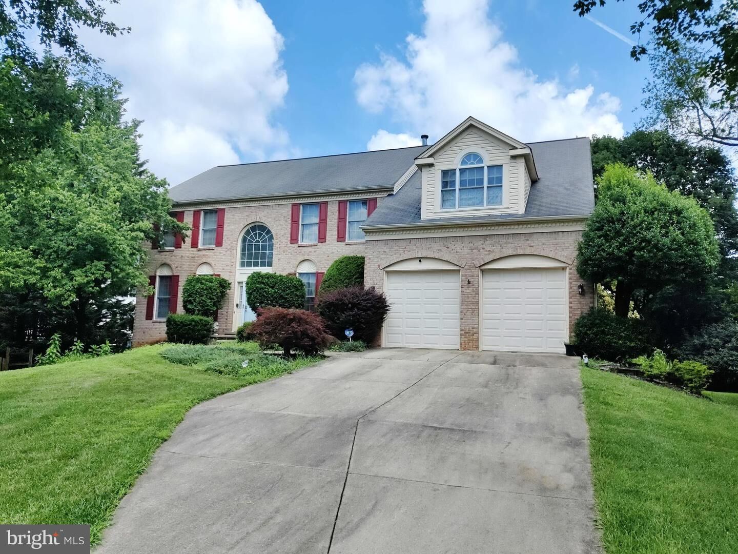 Property Photo: 11303 Coral Gables Drive MD 20878
