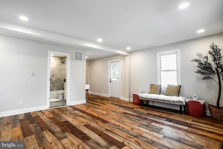 Property Photo: 431 E Park Avenue NJ 08052
