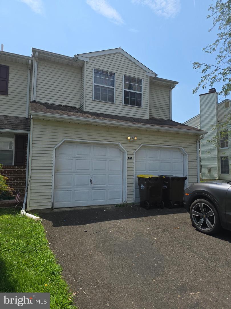Property Photo: 107 Jonathan Drive PA 19454