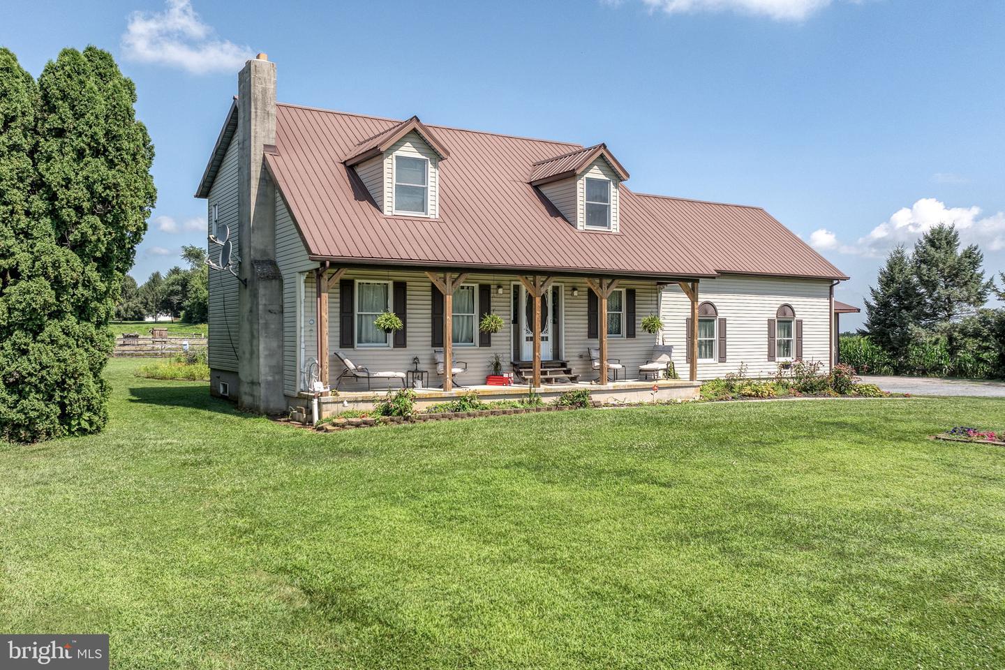 Property Photo:  5363 Waltersdorff Road  PA 17362 