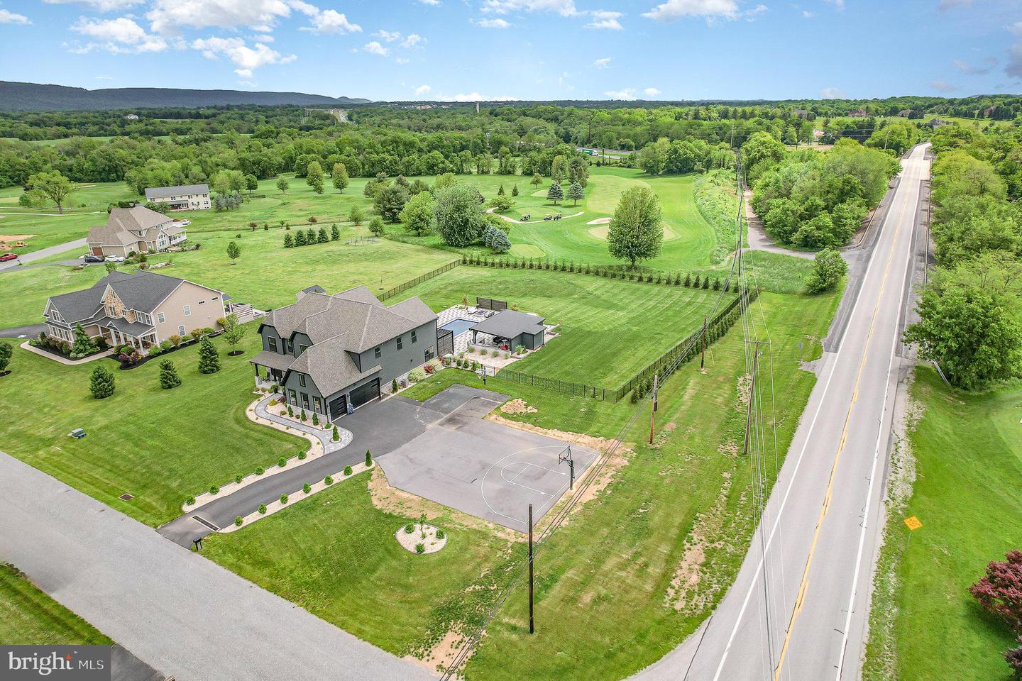 Property Photo:  2 Freedom Court  PA 17050 