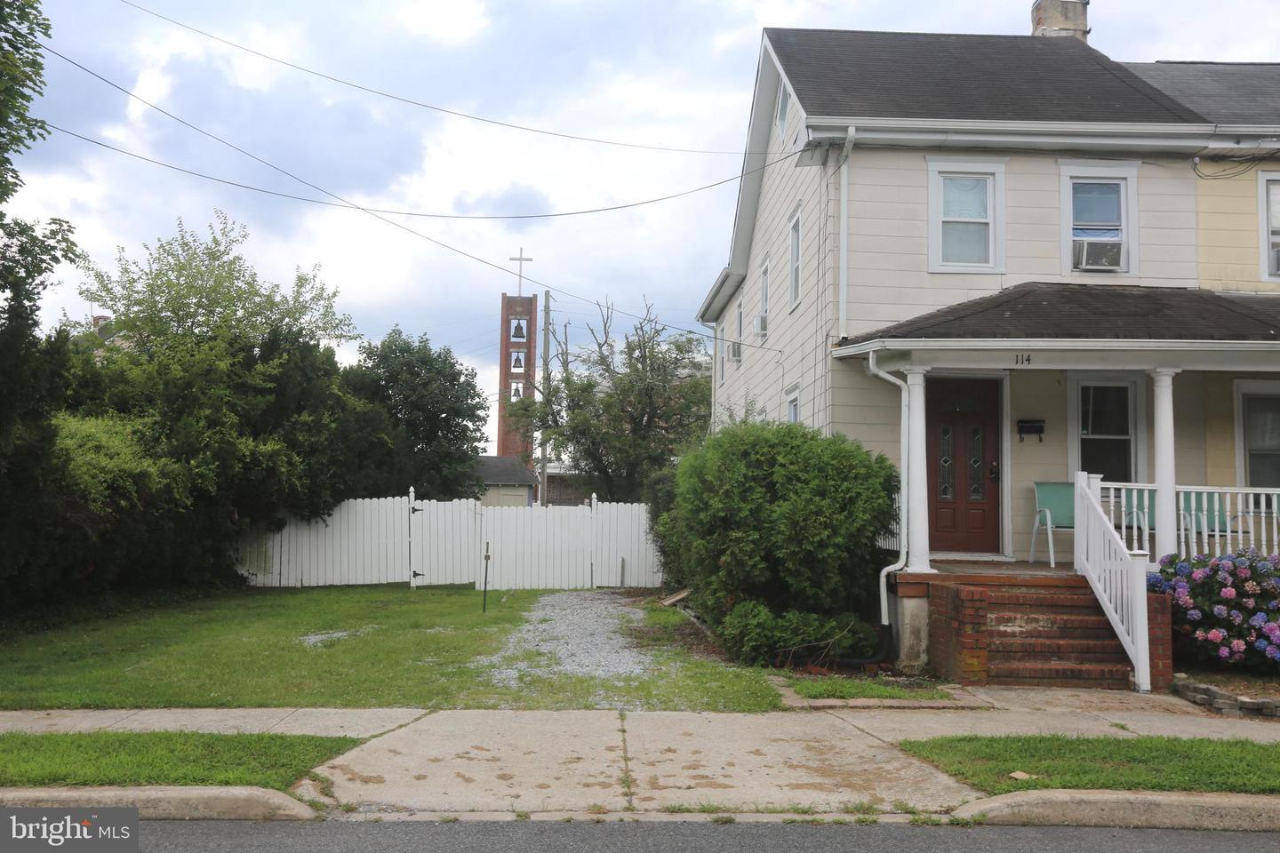 Property Photo: 114 Ellis Street NJ 08028
