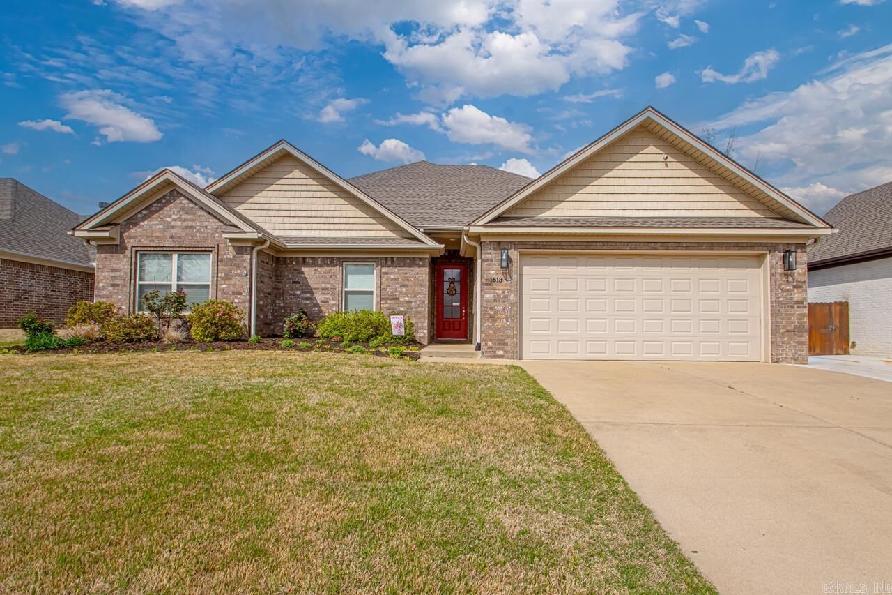 Property Photo: 1513 Del Rey Court AR 72019