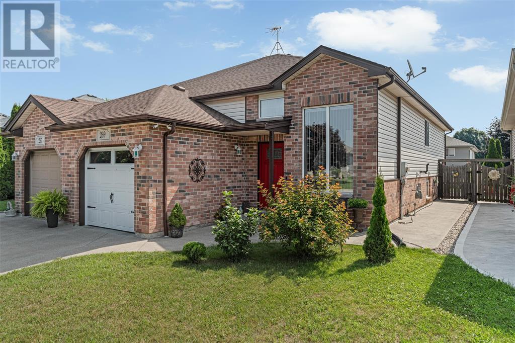 Property Photo: 269 Dieppe Crescent ON N9Y 4E8