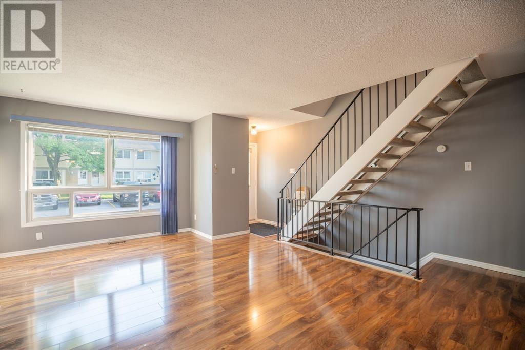 Photo de la propriété: 200 St Clair Boulevard 81 ON N0N 1G0
