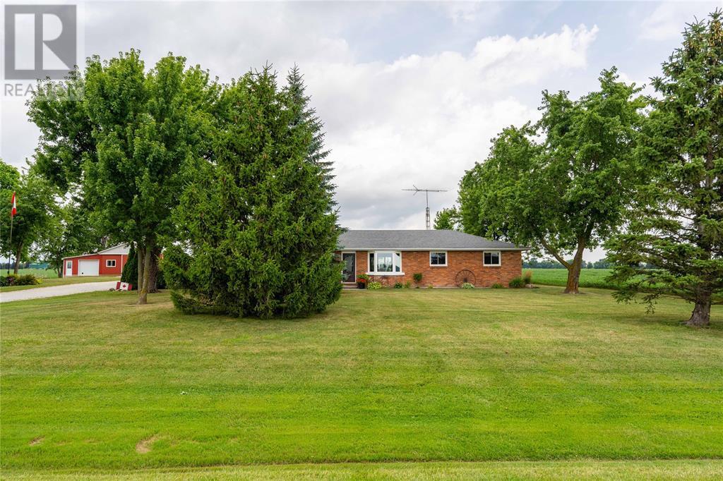 Photo de la propriété:  3736 Kent Line  ON N0P 1M0 