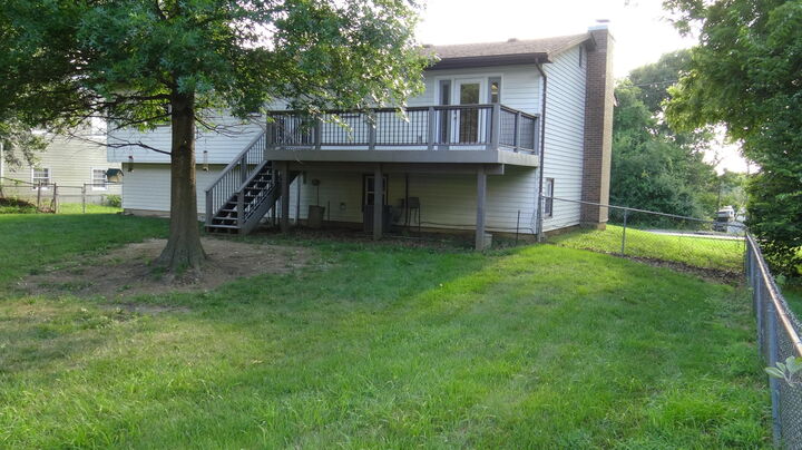 Property Photo:  2008 Sunflower St  MO 65202 