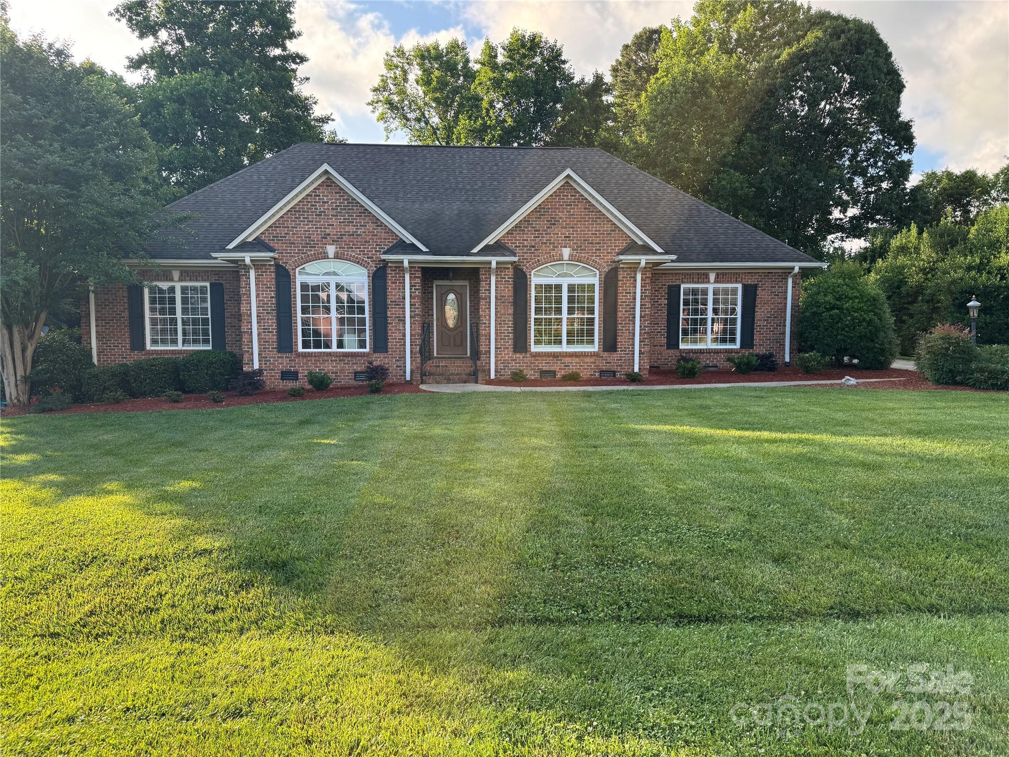 2911 Weatherfield Drive  Lincolnton NC 28092 photo