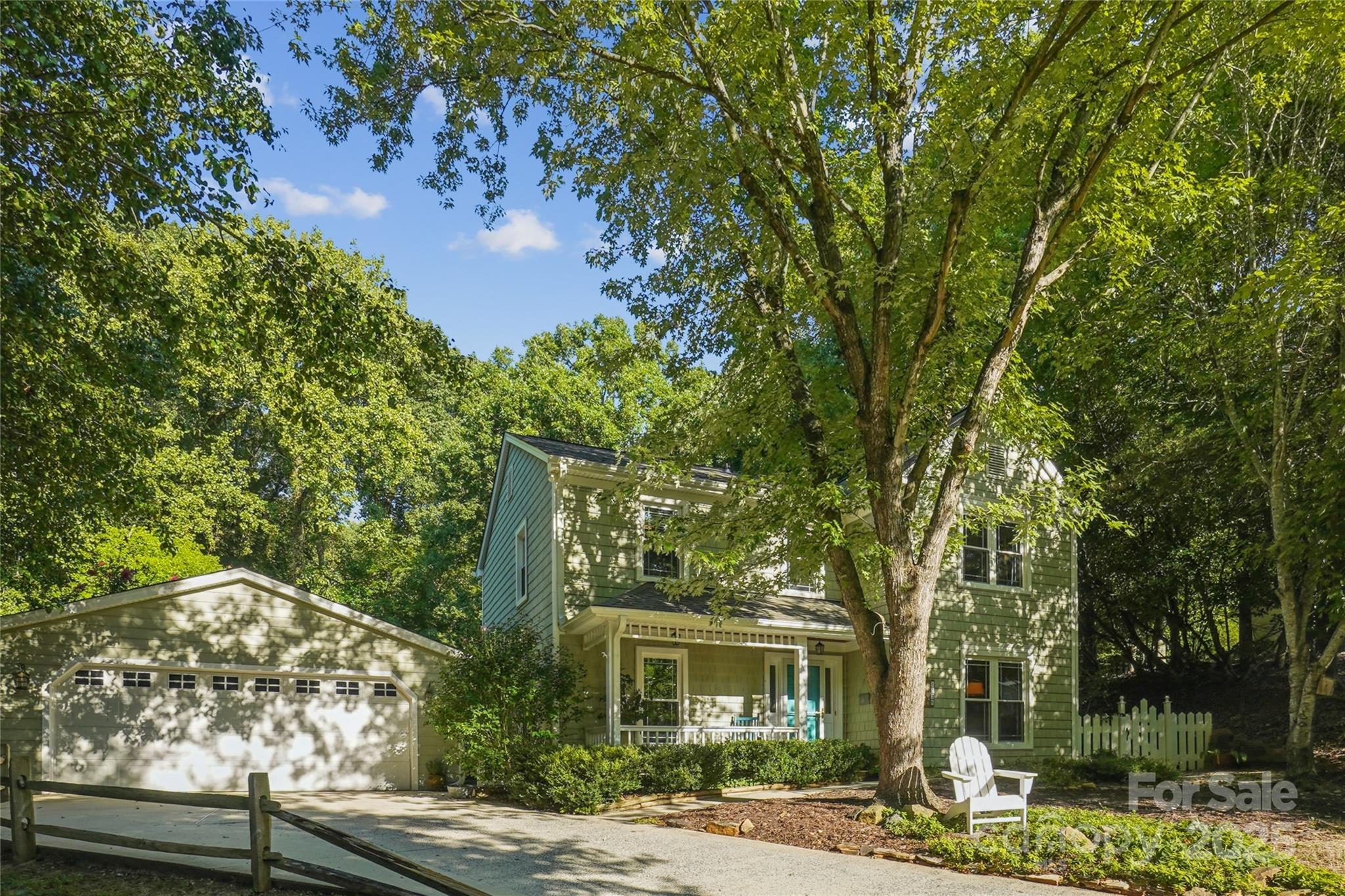 Property Photo: 1336 Somersby Lane NC 28105