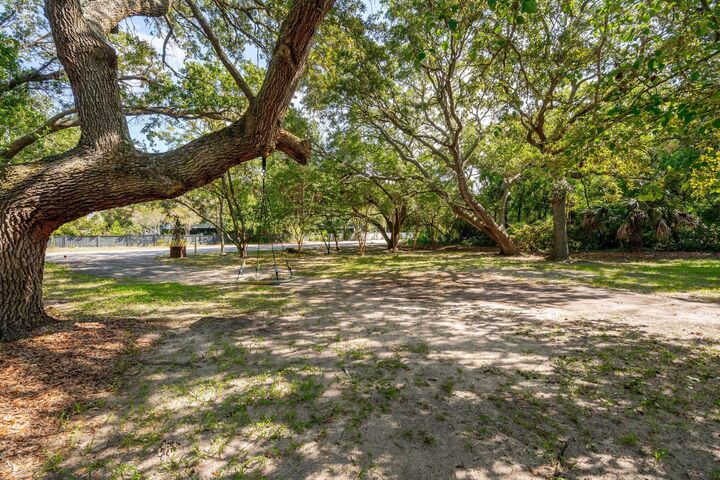 Property Photo:  2820 Ion Avenue  SC 29482 