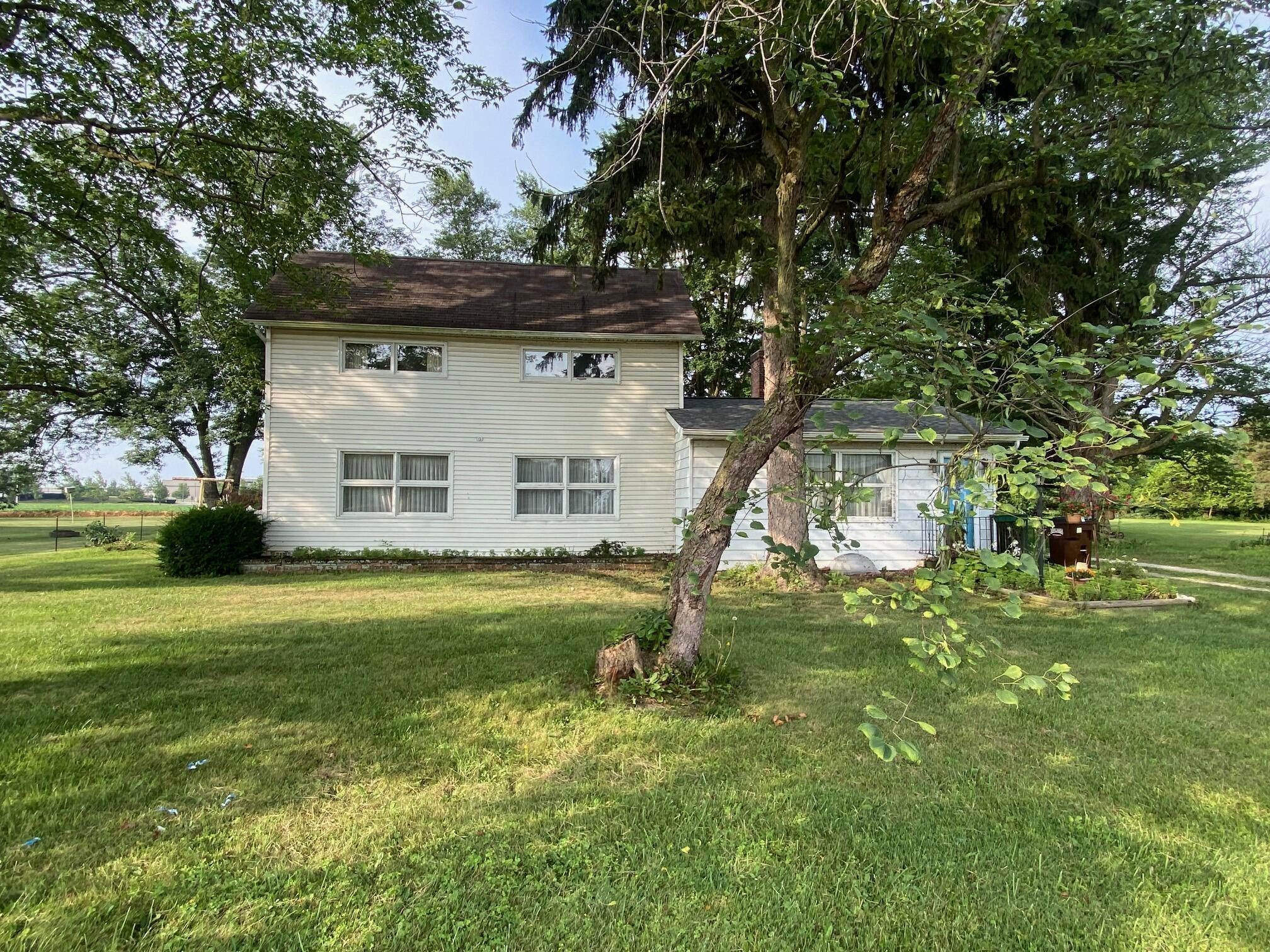Property Photo: 1998 State Route 37 E OH 43015