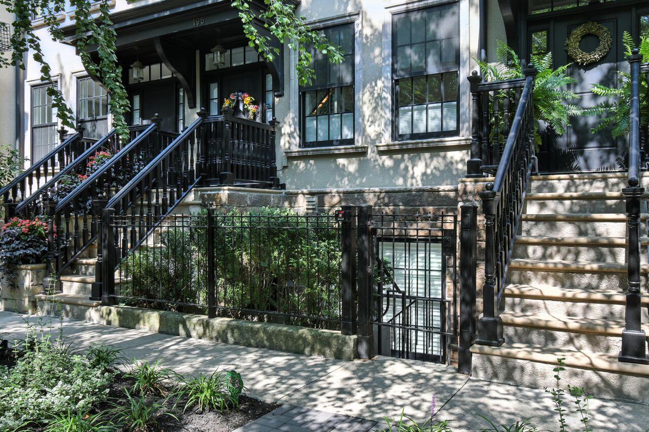 Property Photo: 190 E Gay Street OH 43215