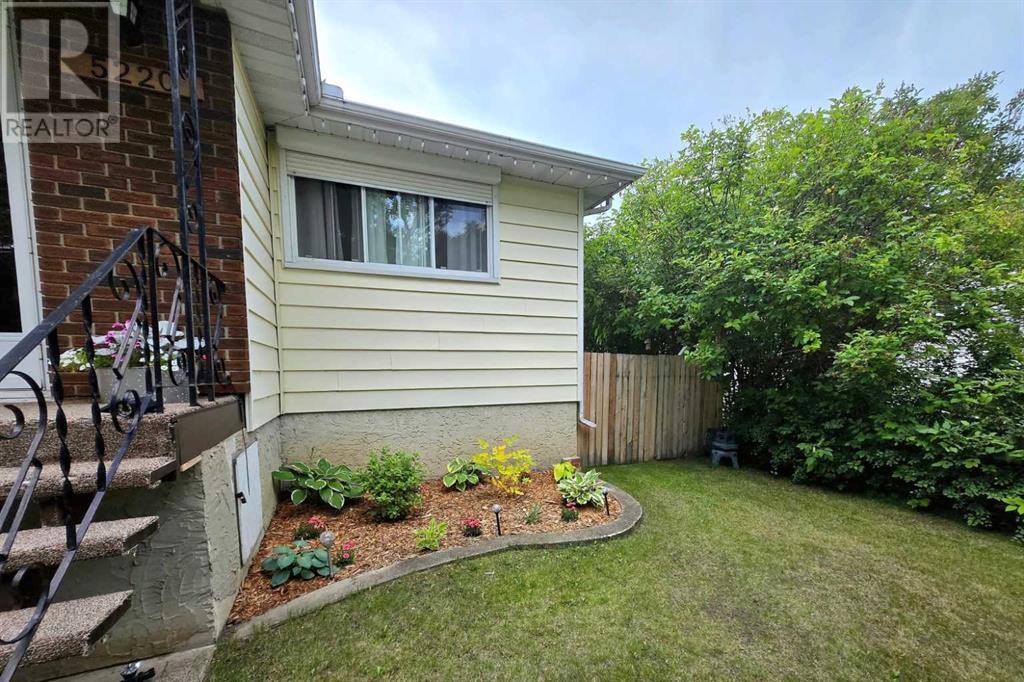 Property Photo: 5220 52 Street AB T4V 1V8