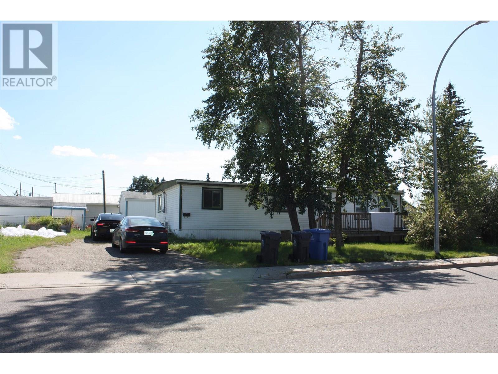 Property Photo: 7515 89 Avenue BC V1J 1C2