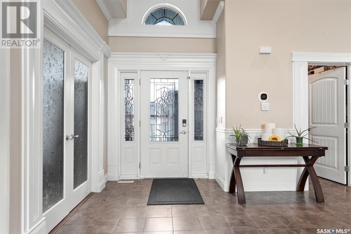 Property Photo: 607 Werschner Crescent SK S7V 0E1