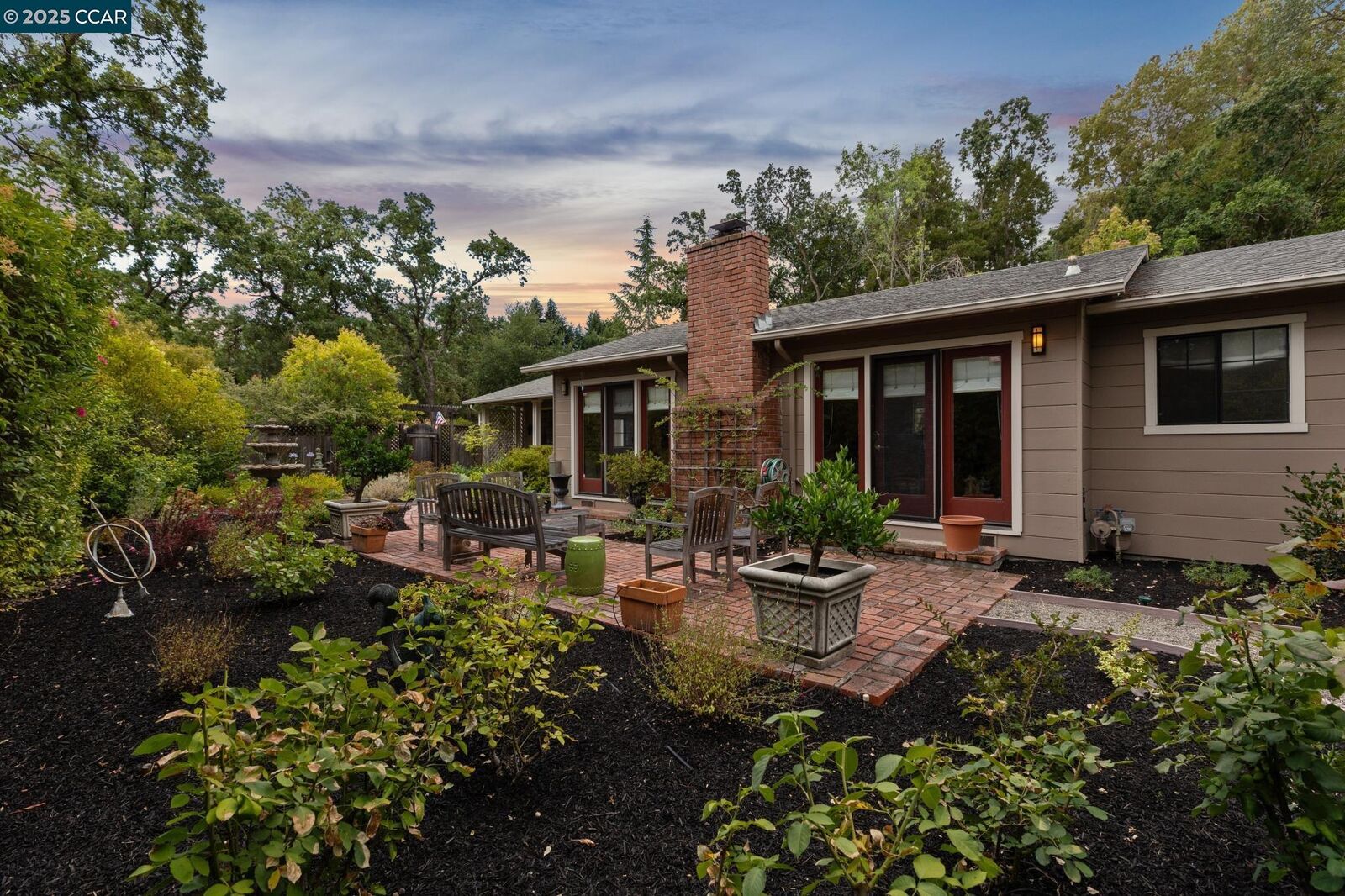 Property Photo:  3081 Walnut Blvd  CA 94596 