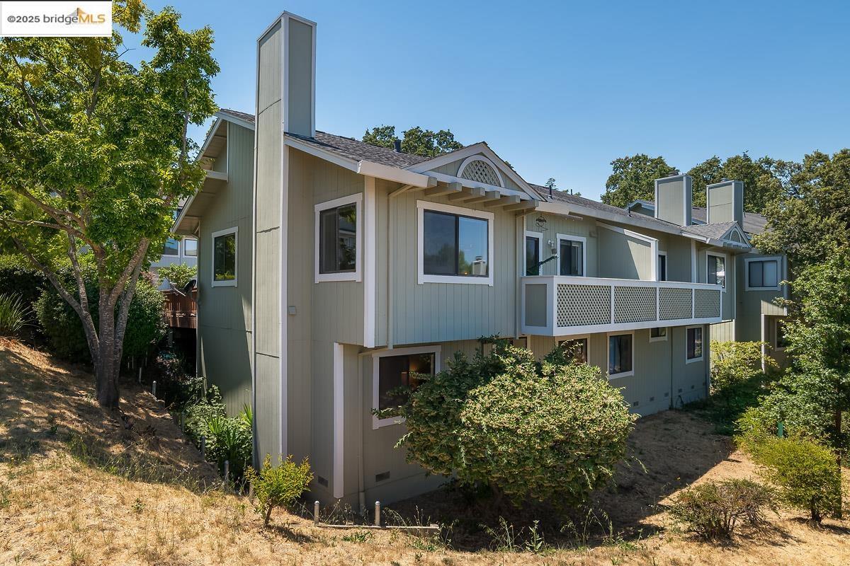 Property Photo: 46 Birchwood Dr CA 94947