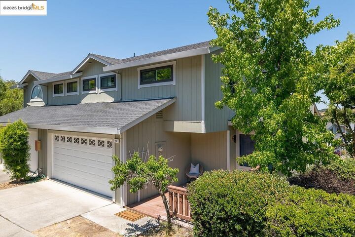 Property Photo:  46 Birchwood Dr  CA 94947 