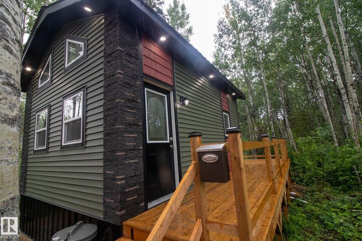 Property Photo:  53508 Range Road 55  AB T0E 0V0 
